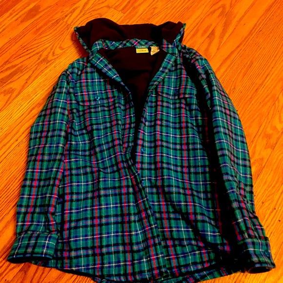 L.L Bean Hooded Plaid Shirt - NWOT - Picture 1 of 7